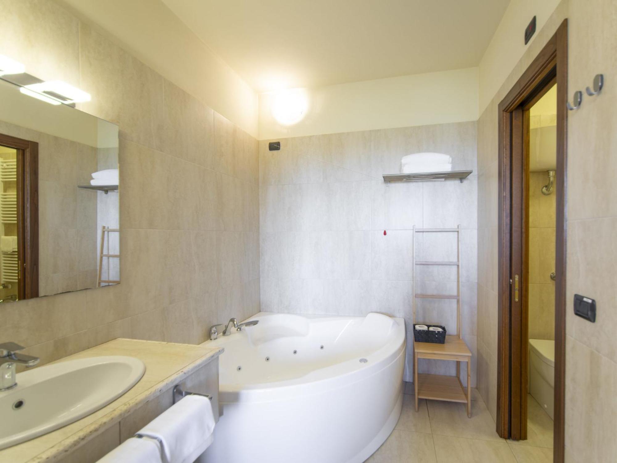 Holiday Home Borgo Carradori By Interhome Lucignano Extérieur photo